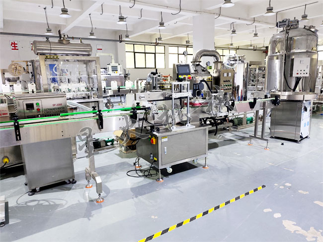 方瓶扁瓶侧面不干胶贴标签机